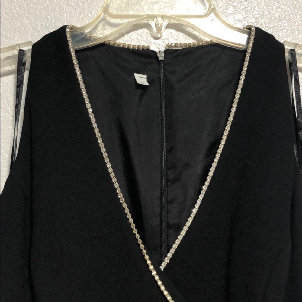 Dress - Picture 4 of 4